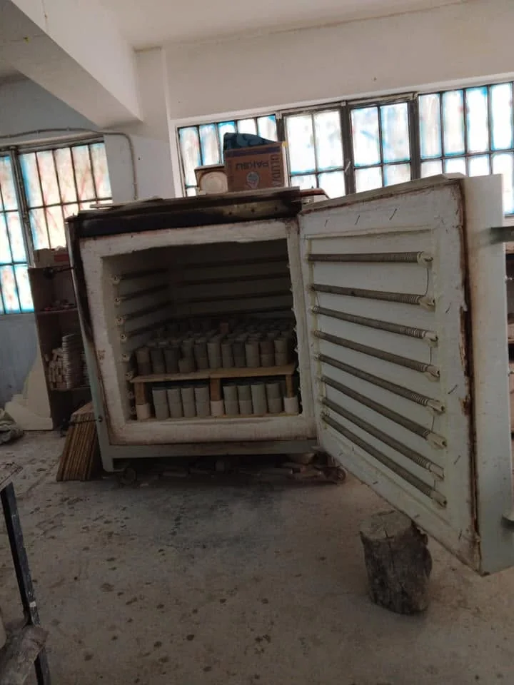 Open ceramic kiln used in Terralora production